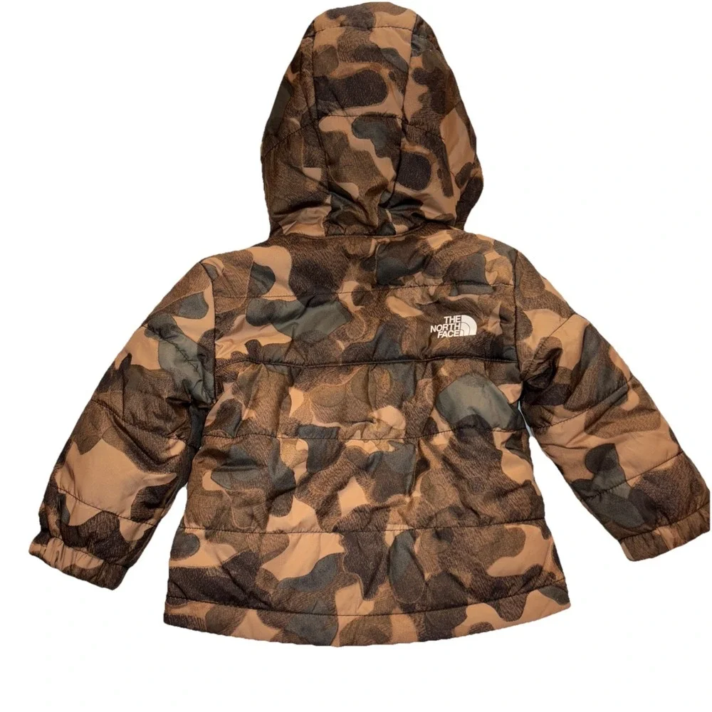 The North Face Camo Reversible‎ Mount Chimbo Jacket Infant 12-18 Months